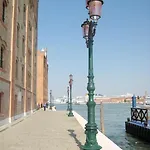 In Molino Stucky Апартаменты Венеция