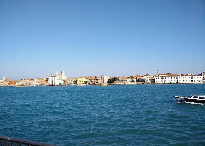 Διαμέρισμα In Molino Stucky